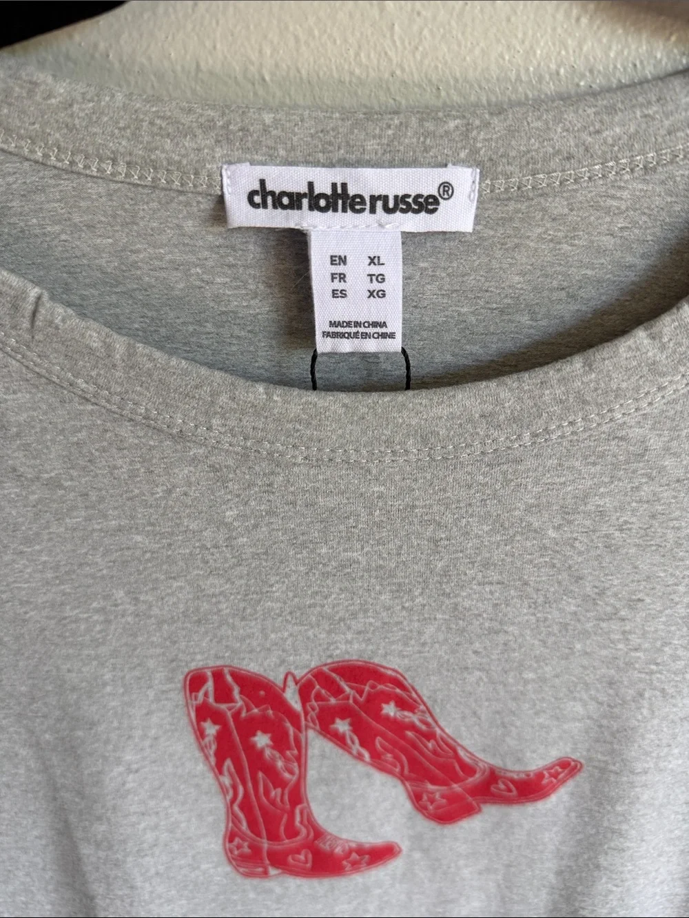 Girls Charlotte Russe Light Gray Short Sleeve Tee with Red Boot Graphic Size XL